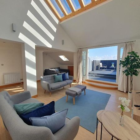 Weekly & Monthly Stays In Penthouse For Contractors Or Leisure Single Or Superking Beds Available Birkenhead Bagian luar foto