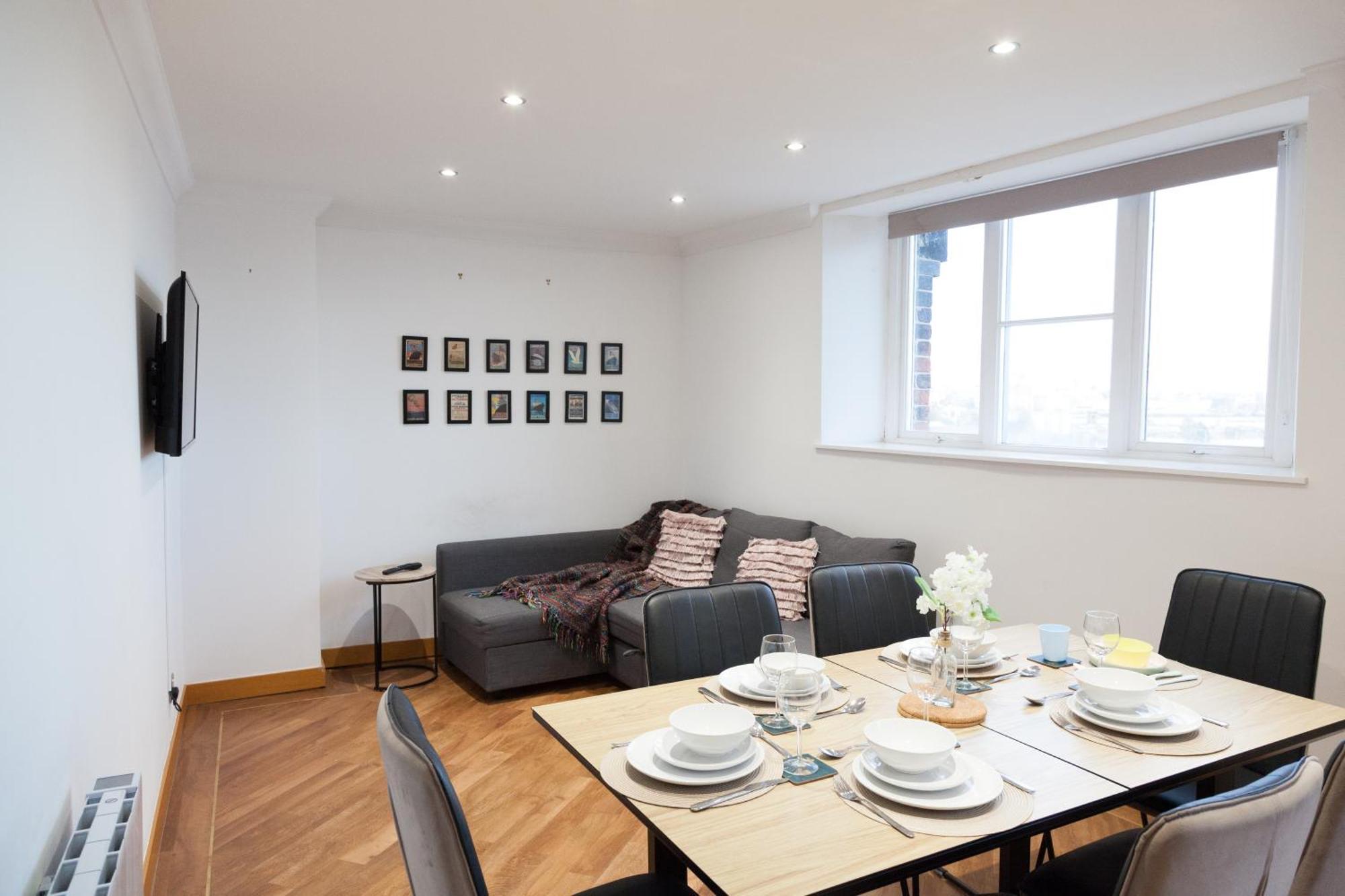 Weekly & Monthly Stays In Penthouse For Contractors Or Leisure Single Or Superking Beds Available Birkenhead Bagian luar foto